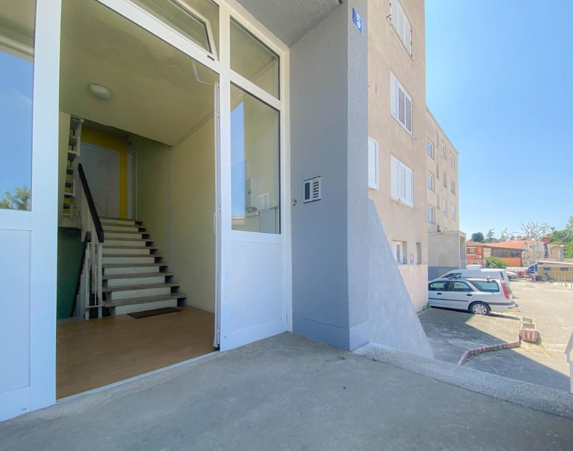 Appartement Olga à Novigrad Istria Extérieur photo