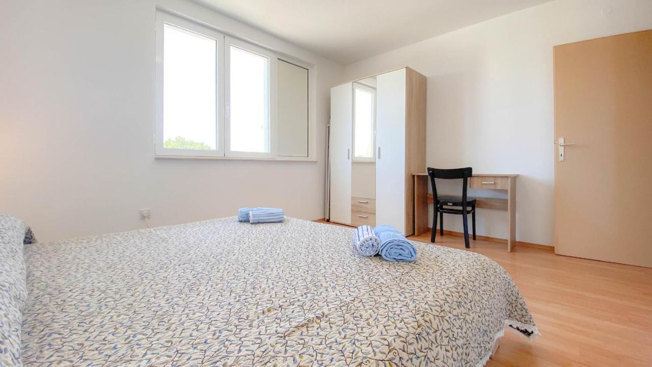 Appartement Olga à Novigrad Istria Extérieur photo