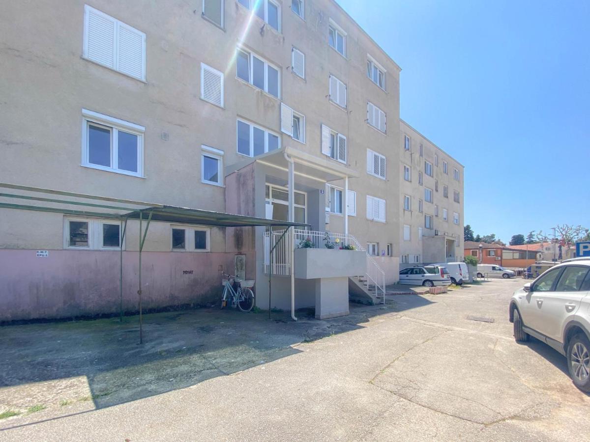 Appartement Olga à Novigrad Istria Extérieur photo